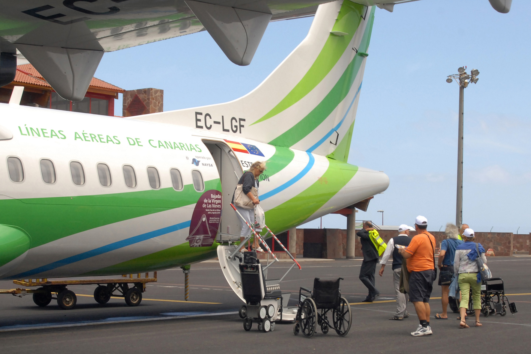 El aeropuerto de Los Cangrejos en El Hierro atendió a 1.253 personas con movilidad reducida en 2019