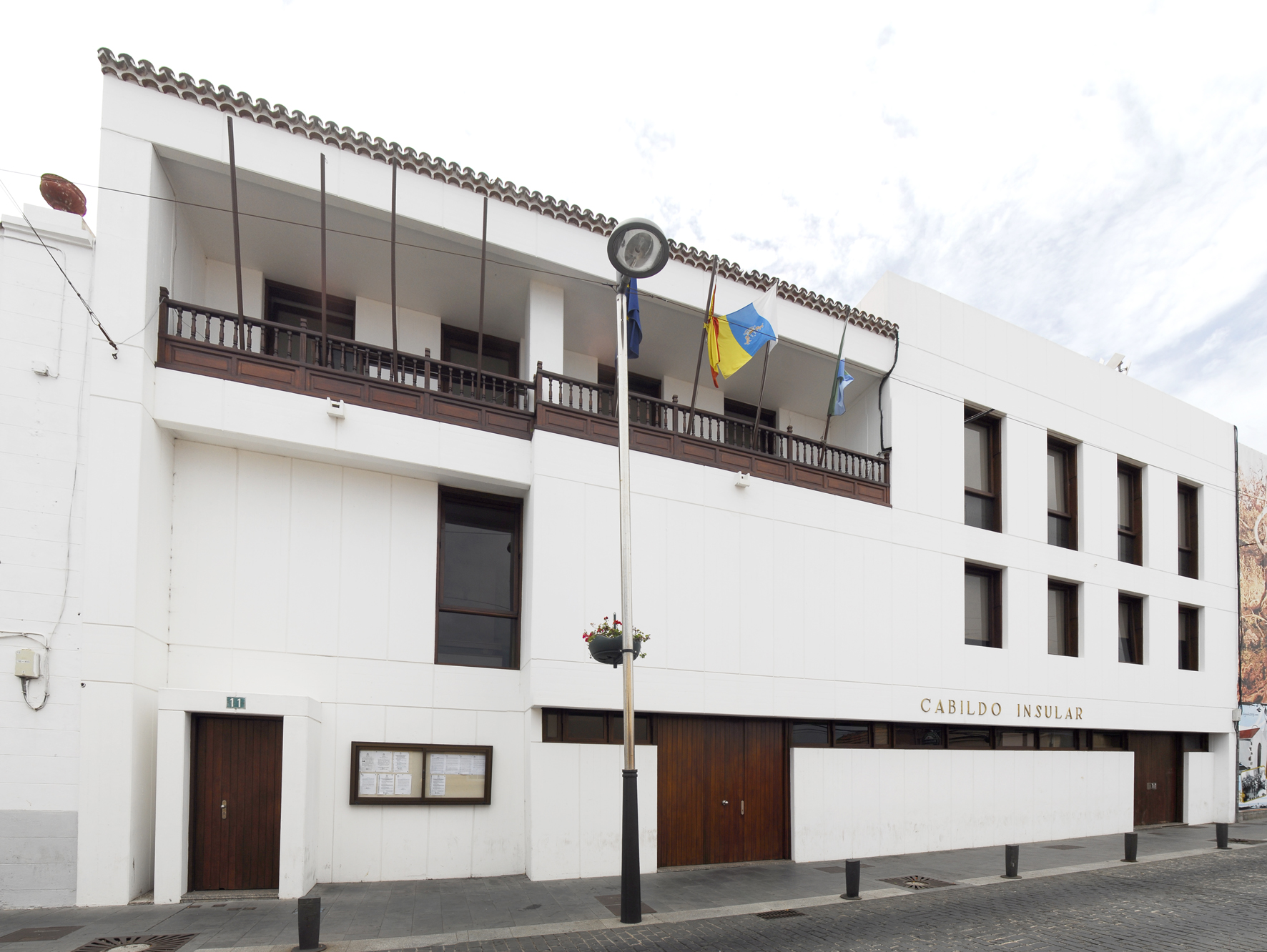 El Cabildo de El Hierro convoca tres plazas de alojamiento para estudiantes herreños en Tenerife