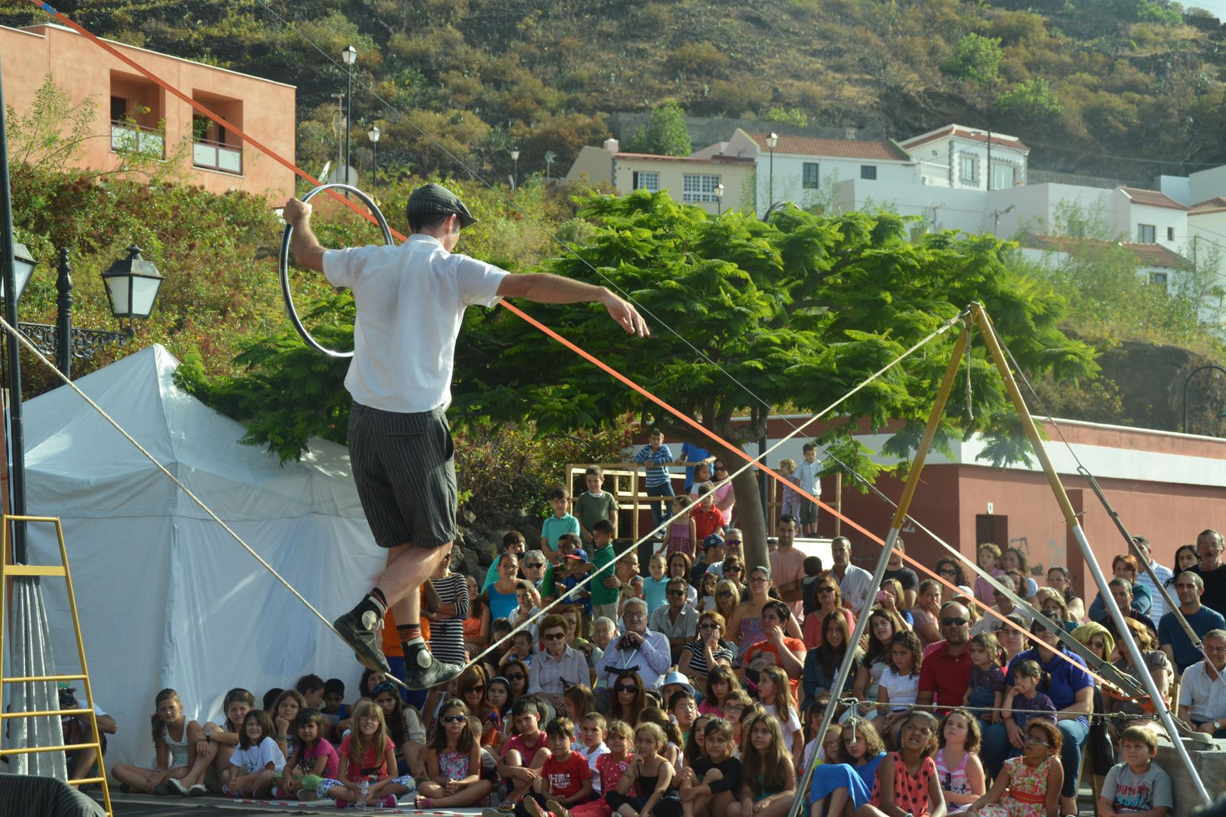 La Frontera ofrece durante julio distintos talleres de iniciación al mundo del Circo