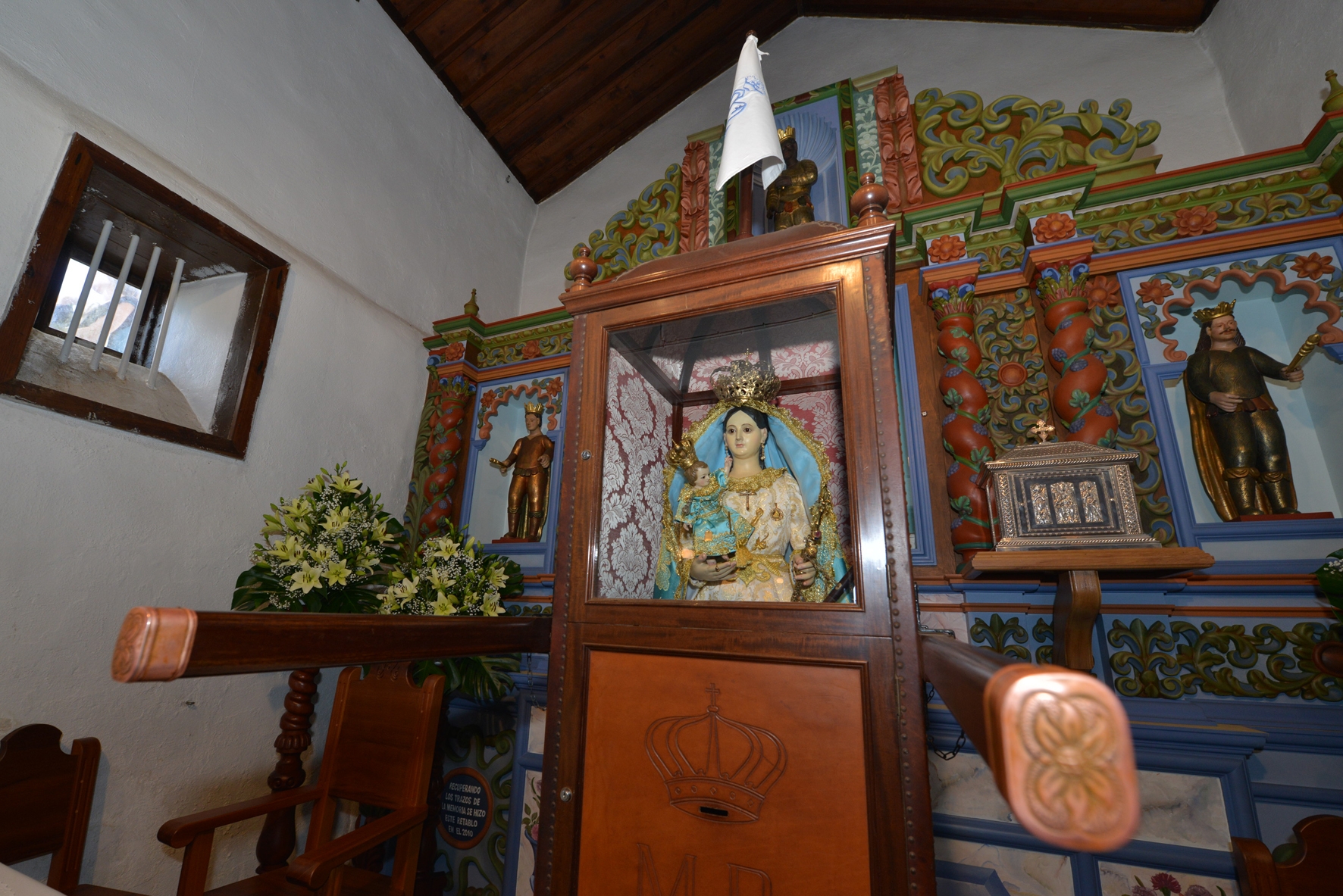 La Comisión de Seguimiento de los trabajos de conservación y restauración de la imagen de la Virgen de los Reyes celebra su primera reunión