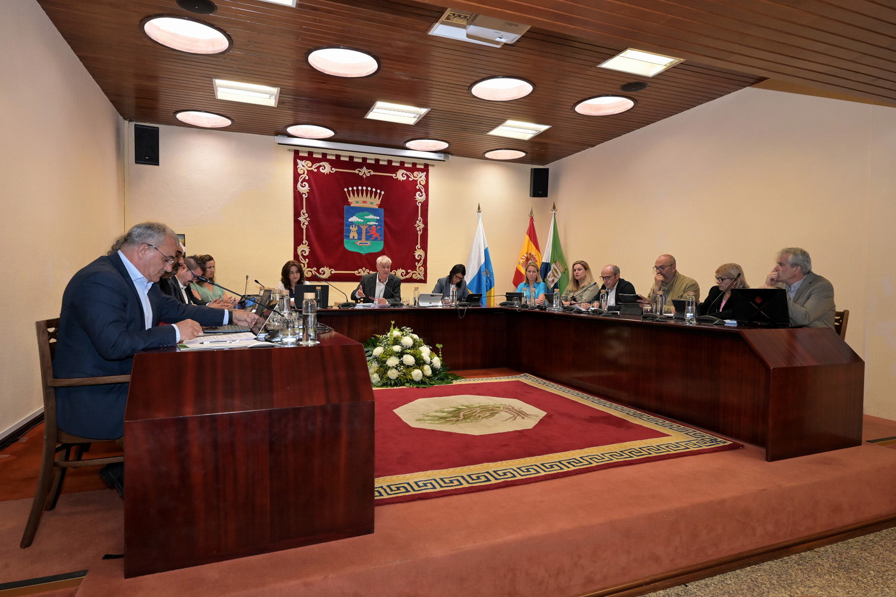 El Pleno del Cabildo de El Hierro aprueba una moción de apoyo al Parque Nacional Marino de El Hierro