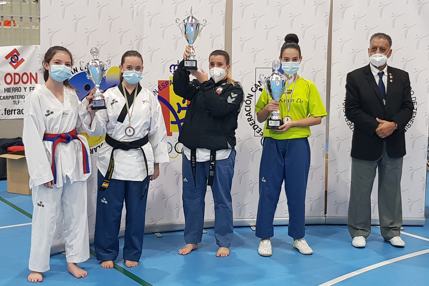 El Club de Taekwondo herreño Gimnasio Abreu consigue el 3º puesto en el “XXXVIIOpen Internacional Islas Canarias de Taekwondo”