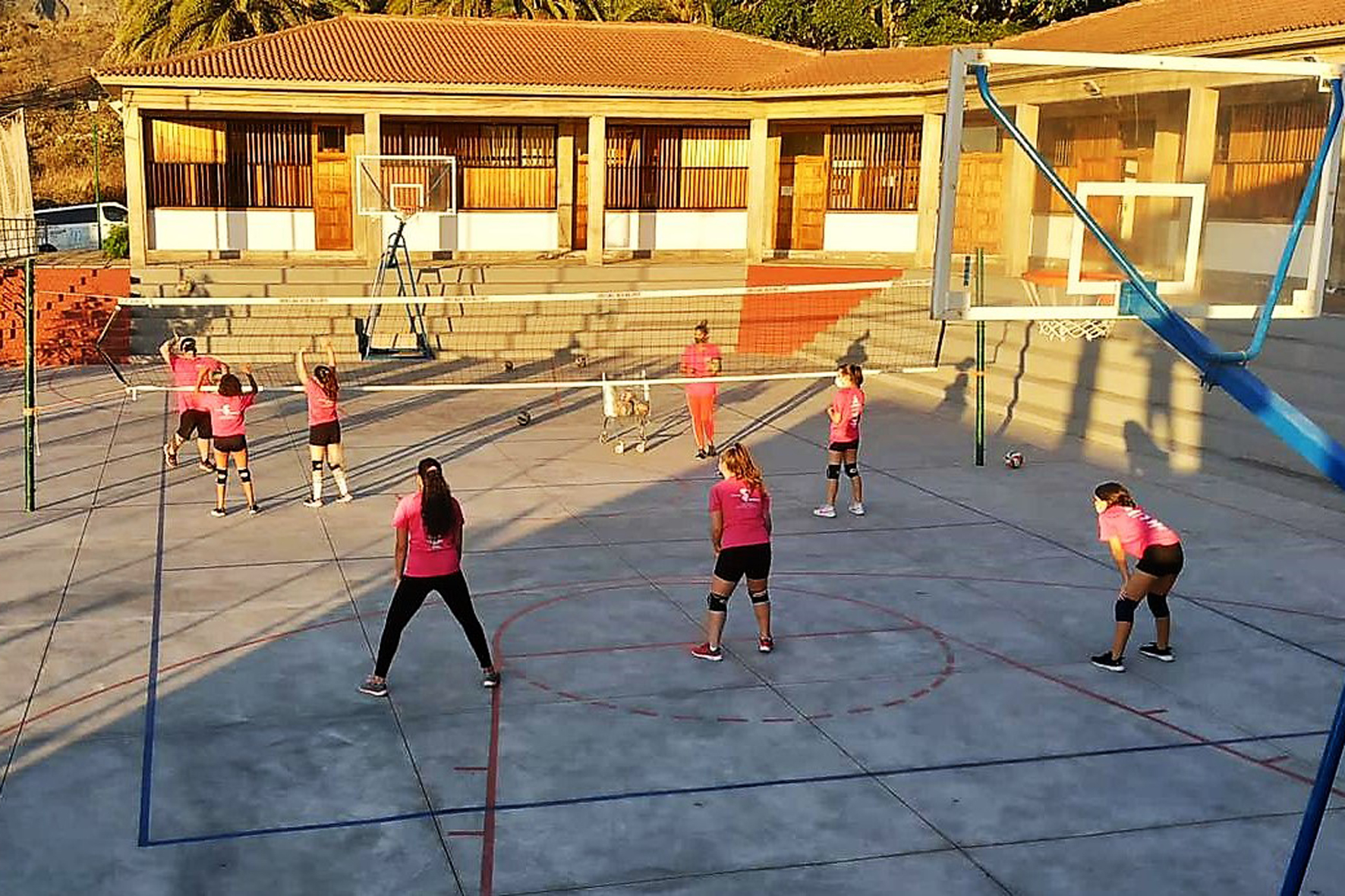 La Frontera celebra un Clinic de Voleibol dirigido a niños de entre los 7 y los 14 años