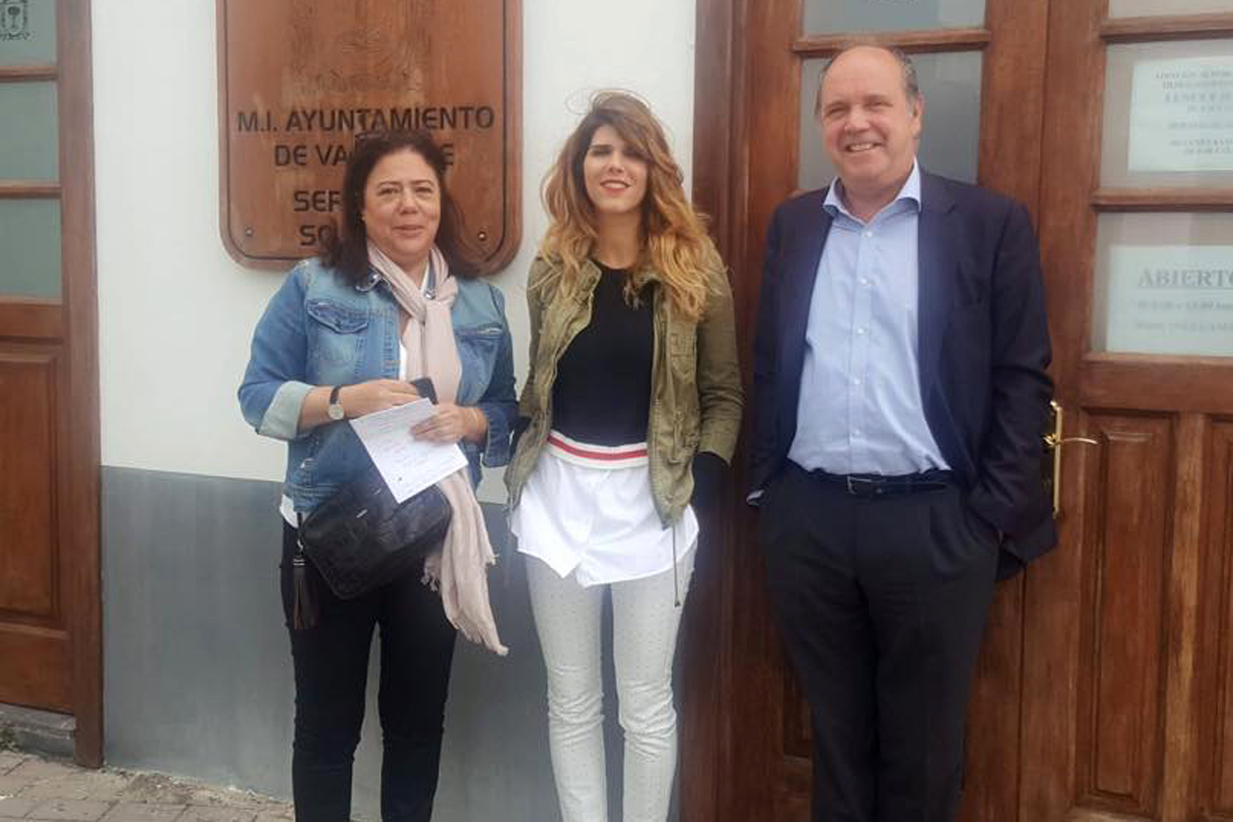 Valverde y Endesa abordan el tema del bono social destinado a hogares vulnerables