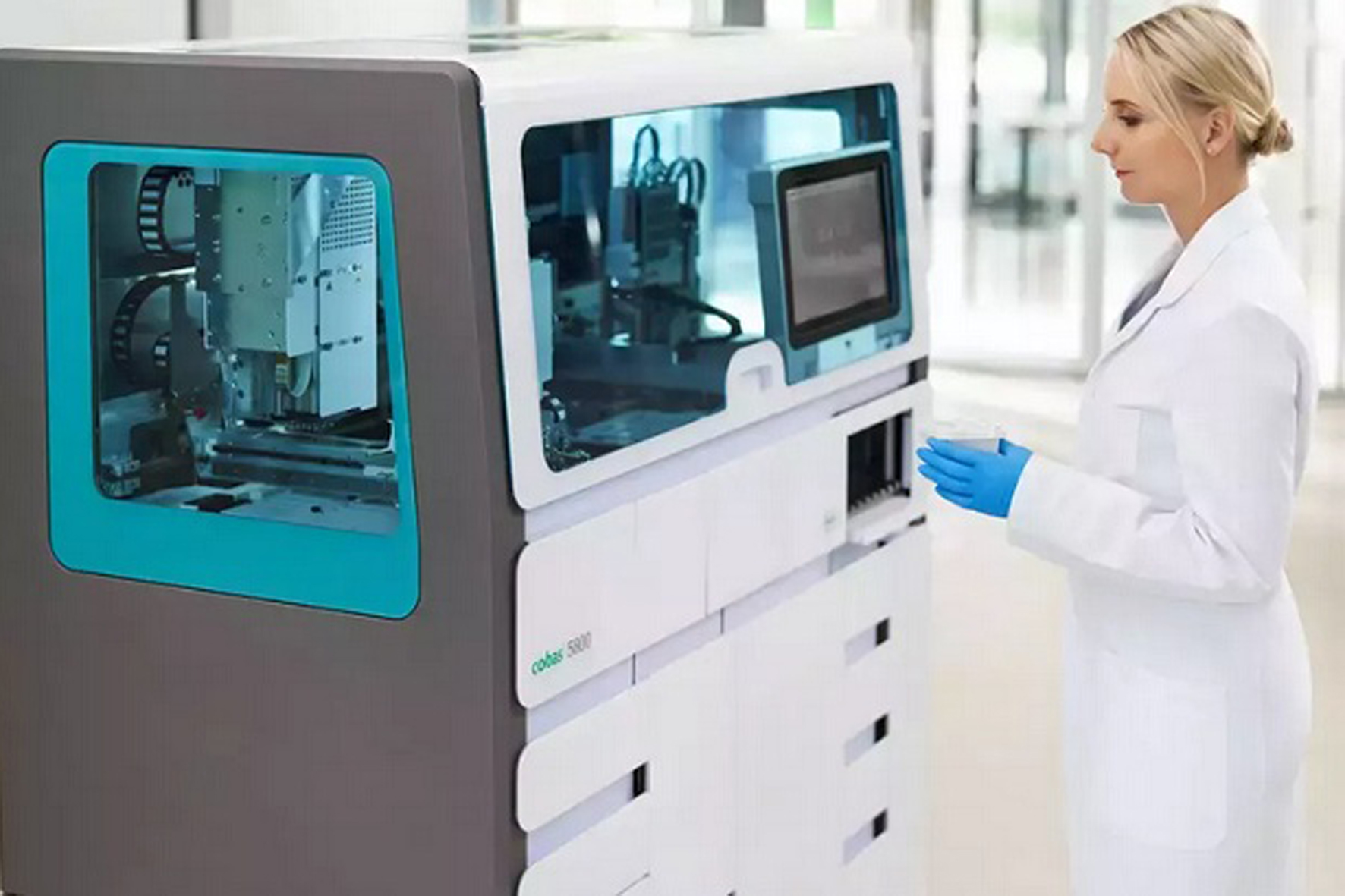 El Hospital insular incorpora un robot para pruebas PCR