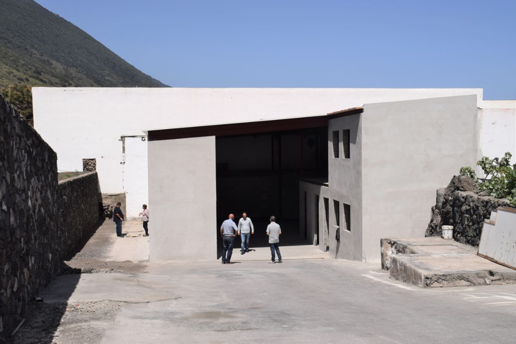 La Frontera recepciona la I Fase de acondicionamiento del antiguo cine de Merese