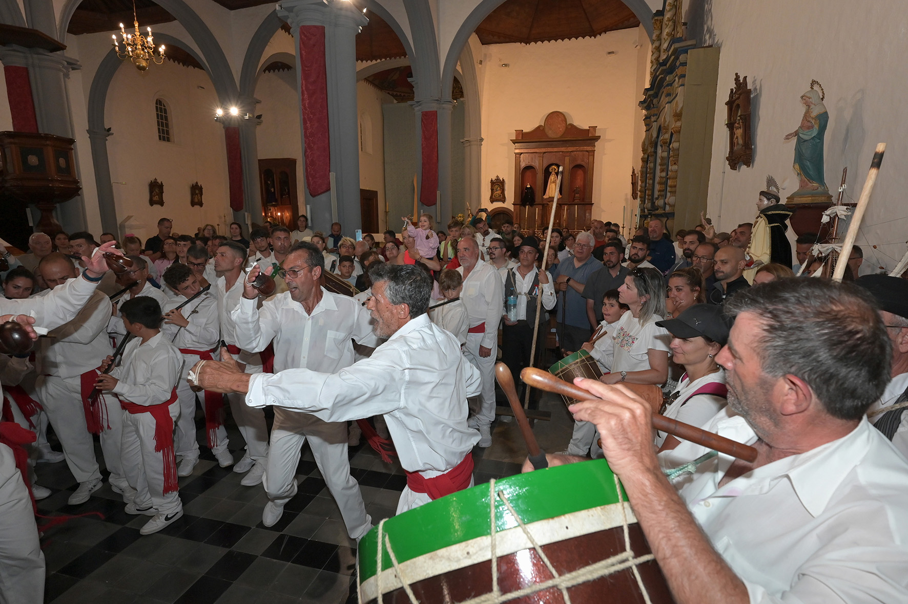 Los patronos de los pueblos de la costa de Valverde, ya esperan a la Madre Amada en la Villa capitalina