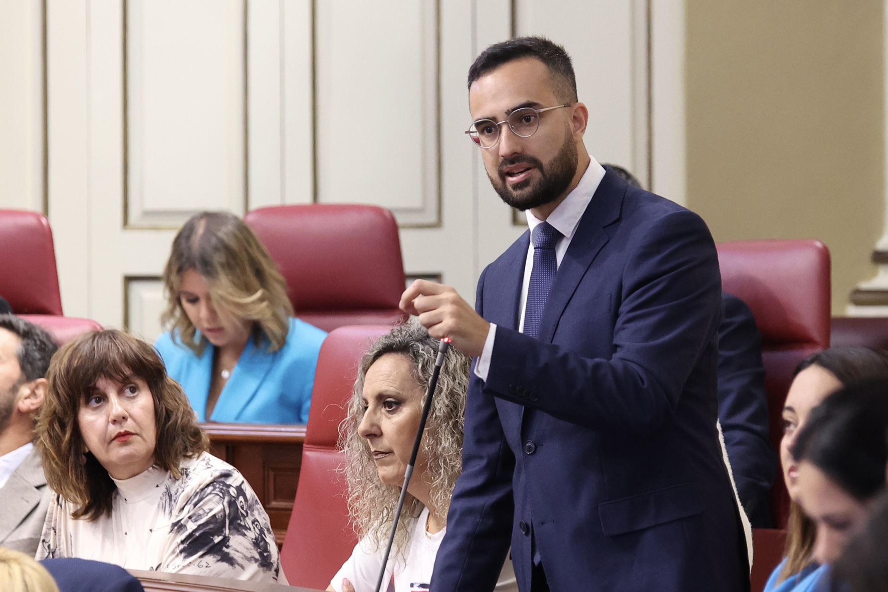 El Gobierno canario se compromete a instalar un hospital de campaña en El Hierro “ante la inacción del Estado”