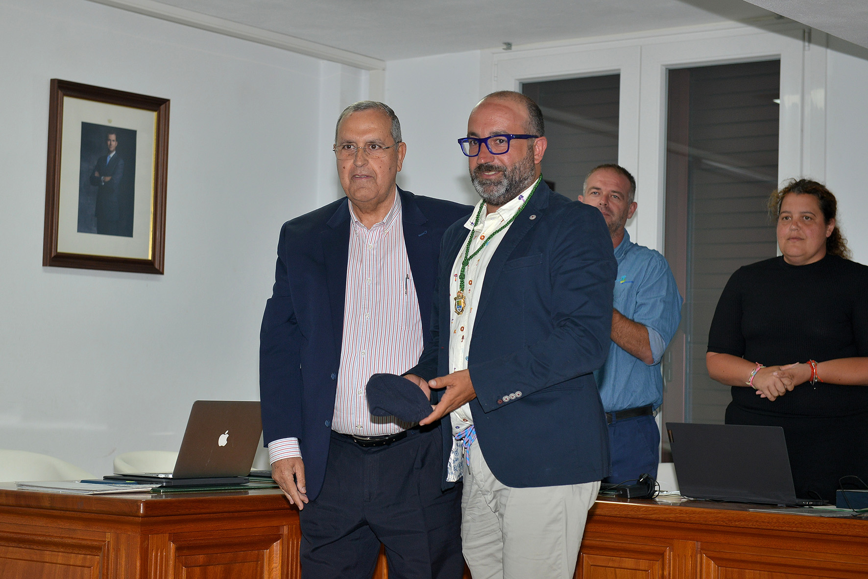 Rubén Acosta (AHI) toma posesión como concejal del Ayuntamiento de El Pinar