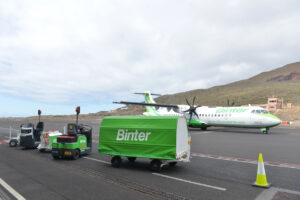 Binter refuerza sus conexiones durante agosto con El Hierro