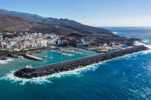 Puertos Canarios suspende temporalmente el cobro de las tasas en el puerto de La Restinga