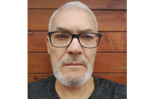 Carta abierta al senador Armas. Entre trenes y aviones