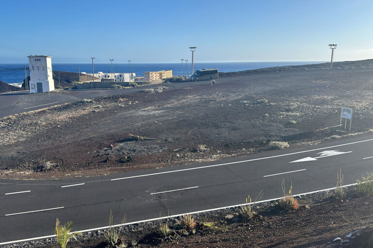 El Ayuntamiento de El Pinar licita los trabajos de embellecimiento paisajístico de la entrada del pueblo de La Restinga