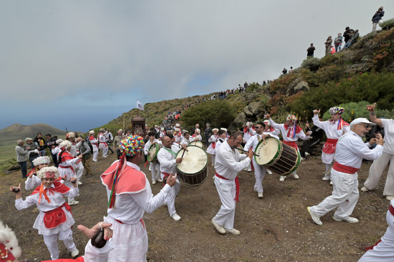 El Ayuntamiento de La Frontera ofrece un servicio de guaguas gratuito para la Fiesta de Los Pastores