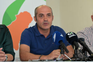 Armas (PSOE) destituye a David Cabrera (AH) de todos sus cargos en el Gobierno insular