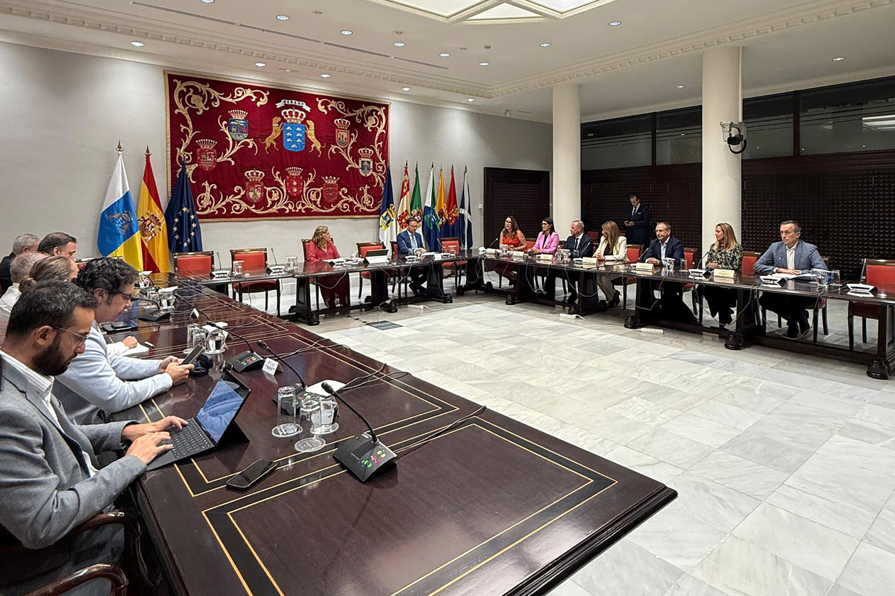 Se inicia el trámite en el Parlamento canario, de la Modificación de la Ley de Cabildos Insulares