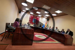 Armas no descarta la incorporación de otros grupos políticos al Gobierno insular