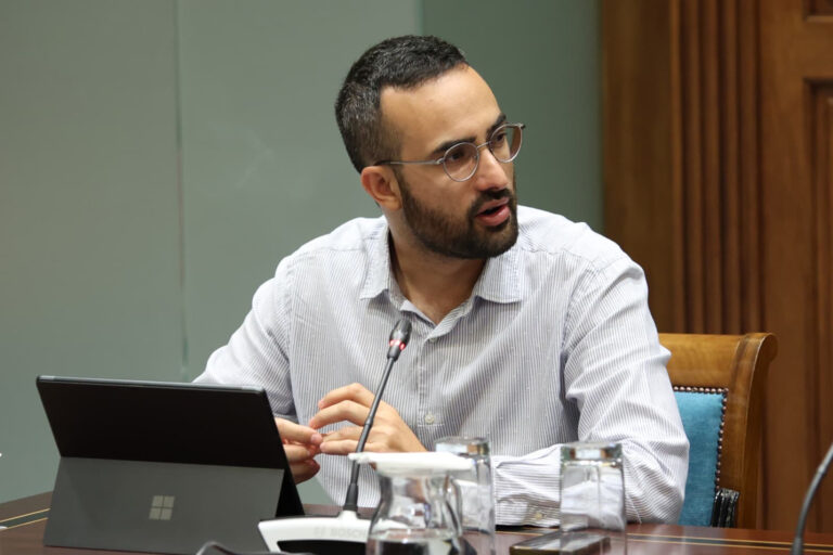 El Gobierno asegura que la mayoría de actuaciones en las redes de agua de El Hierro están adjudicadas y la digitalización del sistema deberá estar finalizada en 2026