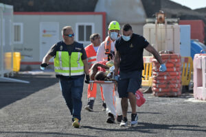 Salvamento Marítimo rescata a 247 personas a bordo de un cayuco, en aguas próximas a El Hierro