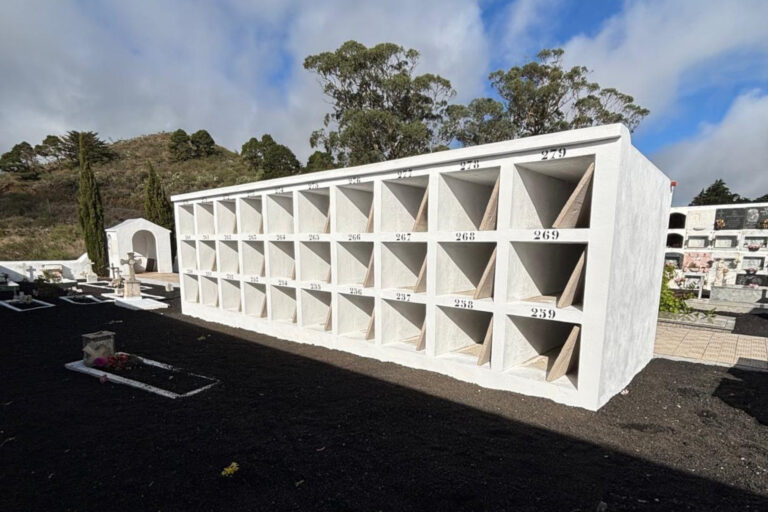 El Ayuntamiento de Valverde realiza trabajos de mejora en diversos espacios públicos y cementerios