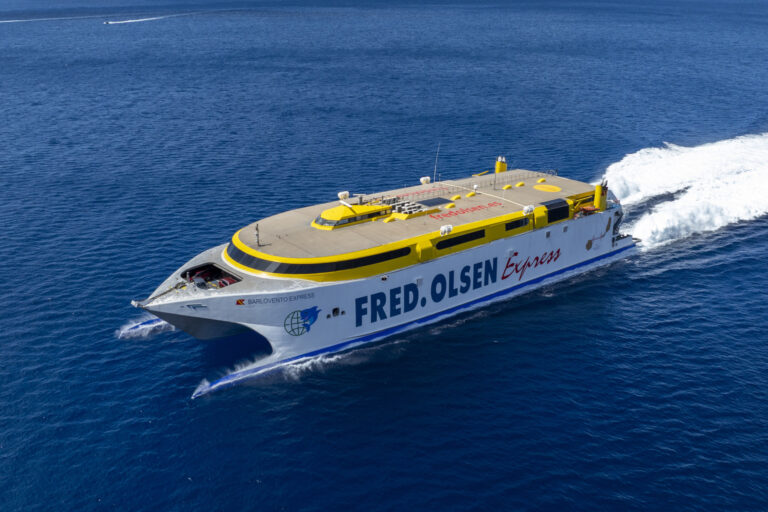 Fred. Olsen Express refuerza sus conexiones entre Tenerife y El Hierro para atender la demanda durante el Carnaval