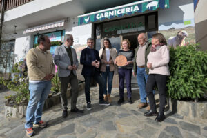 El Gobierno de Canarias reconoce a los productores y centros educativos herreños por su participación en el programa Ecocomedores
