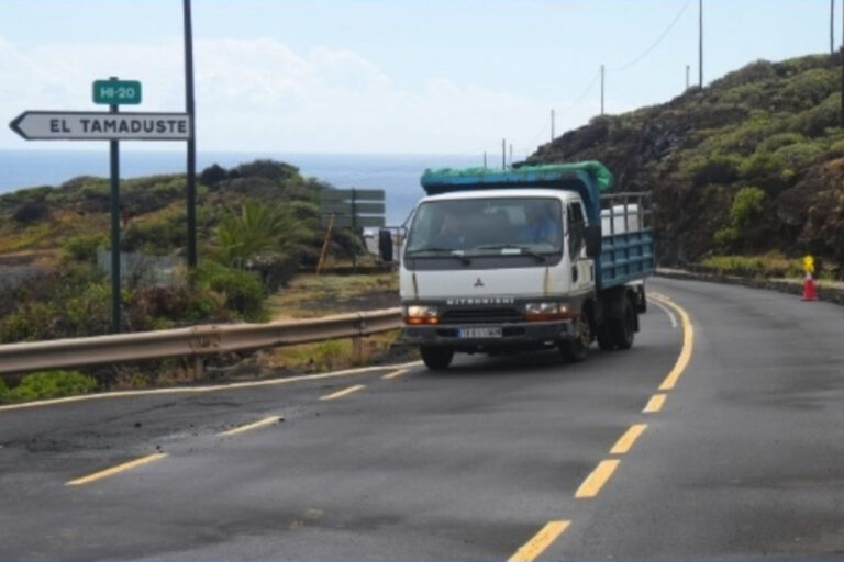 El Cabildo realiza cortes puntuales de tráfico en horario nocturno en la carretera HI-3 desde el cruce de Tejeleita hasta el Aeropuerto por obras