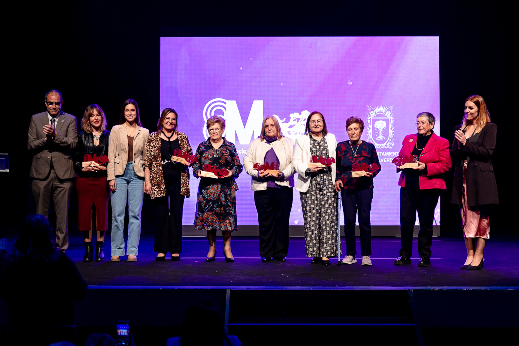 Valverde reconoce el papel fundamental que las mujeres desempeñan en todos los ámbitos de la sociedad con los Premios Sabina