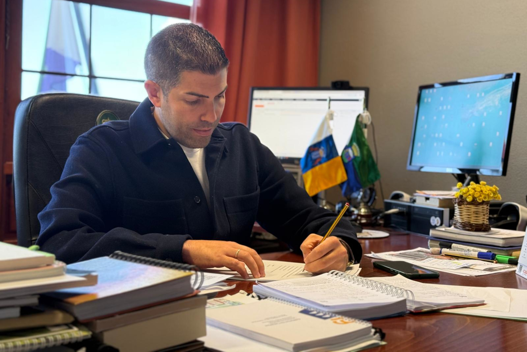 El alcalde de La Frontera pide la colaboración de los municipios canarios para proteger el Baile de la Virgen de Los Reyes