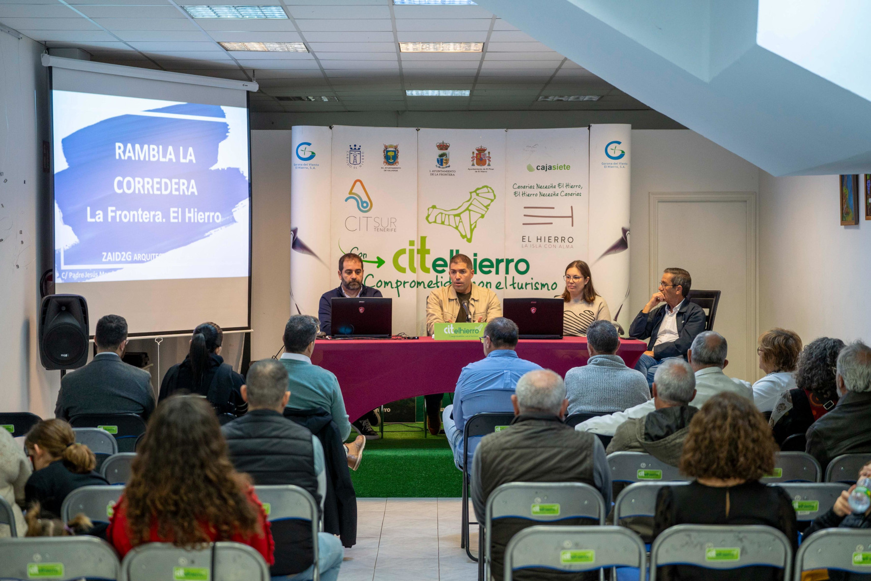 El Ayuntamiento de La Frontera presenta el proyecto de remodelación de la Rambla de La Corredera