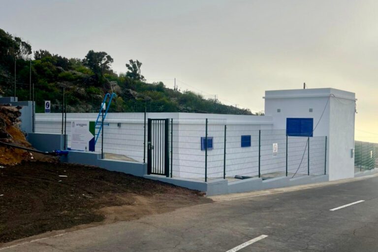 El Ayuntamiento de Valverde finaliza las obras de acondicionamiento del  depósito de agua de abastecimiento de Guarazoca