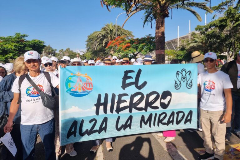 Más de 150 herreños se desplazan a Tenerife para recibir al Papa León XIV