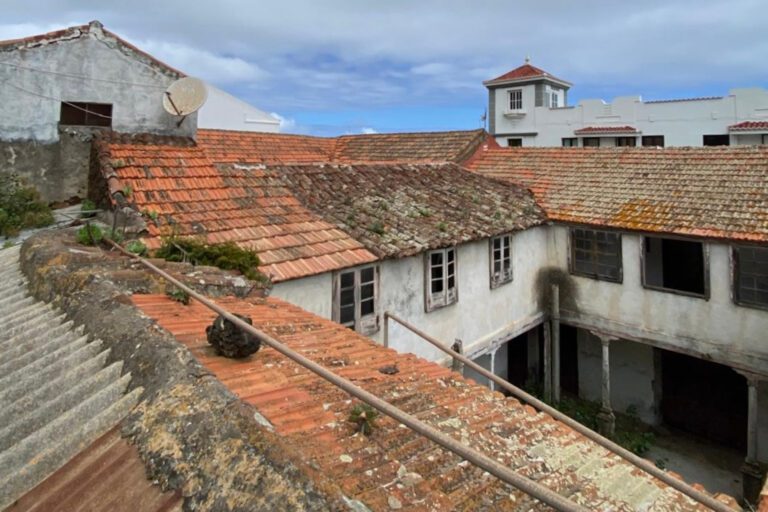 El Ayuntamiento de Valverde inicia las obras de rehabilitación de la casa de D.ª Inocencia Durán