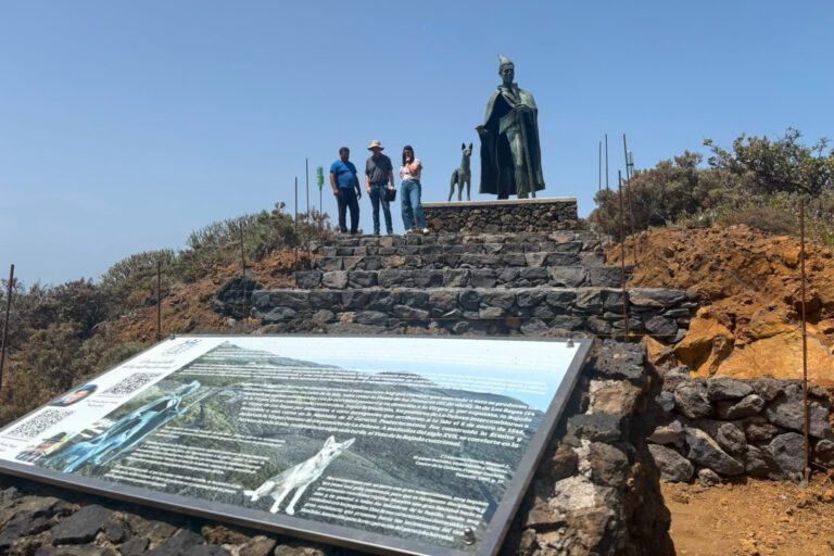 El Cabildo de El Hierro mejora el acceso al Monumento al Pastor Herreño en La Dehesa