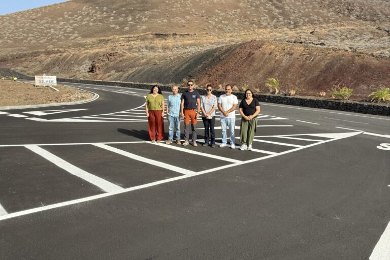 El Ayuntamiento de El Pinar finaliza las obras del nuevo parking sostenible de La Restinga