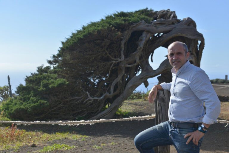 Nuestros jóvenes merecen estudiar como cualquier joven de Canarias 
